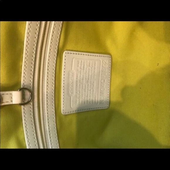 Coach Tote - Picture 3 of 4